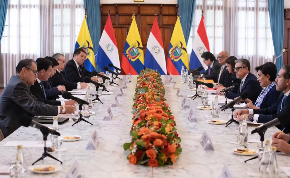 Ecuador pide a Paraguay que declare como 