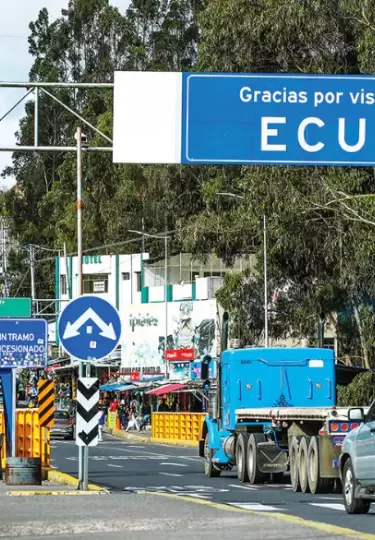 El Puente Internacional Rumichaca, en la frontera entre Ecuador y Colombia.