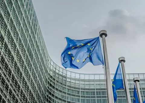 Europa lanza app gratuita de verificaci�n de edad para proteger menores en l�nea.