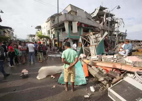 Estragos tras el terremoto de magnitud 7.8 que golpe� a Pedernales, Manab� el 16 de abril del 2016.