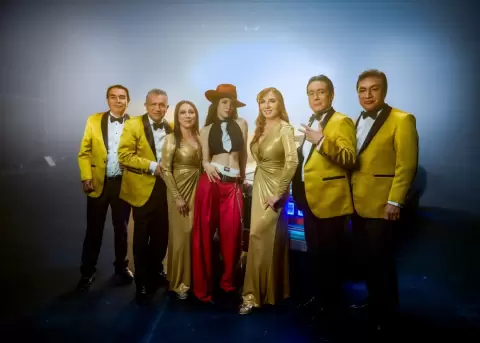 Los �ngeles Azules y Belinda celebran el Mundial 2026 con cumbia.