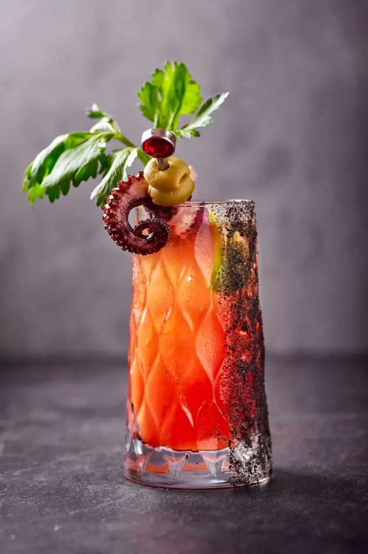 Pulpo hasta en el Coctel.