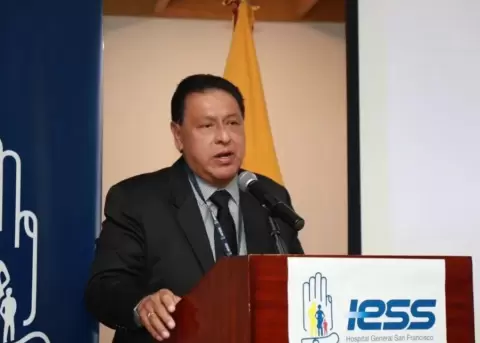 Jaime Bernab� Erazo, nuevo ministro de Salud P�blica.