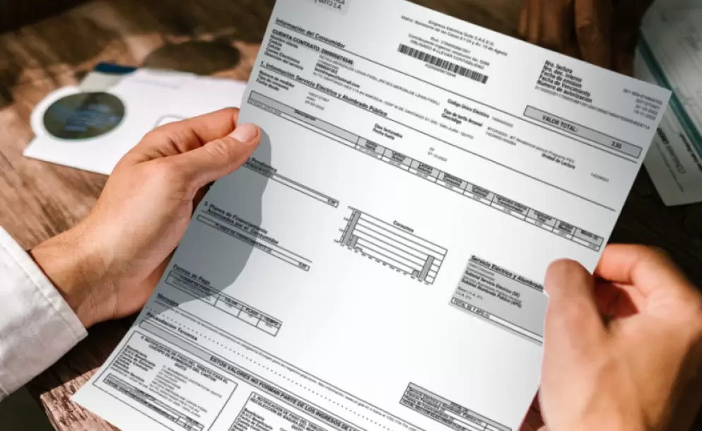 Gobierno anuncia alivio en planillas el�ctricas para hogares