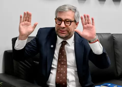 La Fiscal�a de Per� pide detener al organizador de las elecciones generales