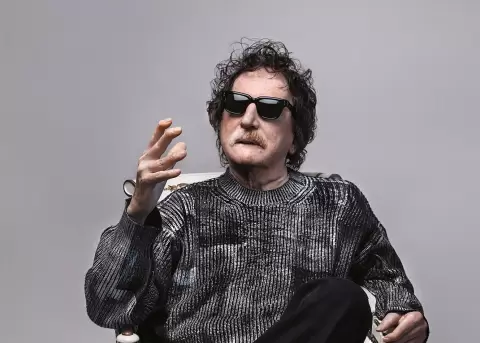 Charly Garc�a fue sometido a cirug�a.