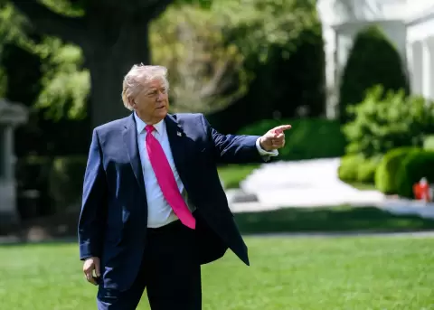 Trump anuncia pr�rroga de tregua entre Israel y L�bano por tres semanas
