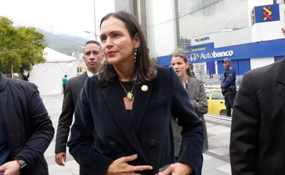 In�s Manzano afirma que no asumir� nuevas funciones en el Estado