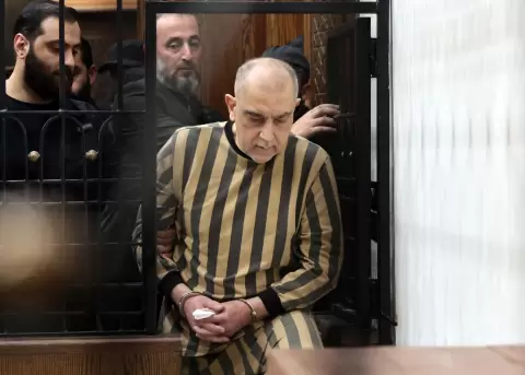 Atif Najib, primo del expresidente Bachar al Asad, durante su juicio en Damasco, Siria, el 26 de abril de 2026.