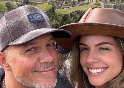 Alejandro Sanz y su nueva pareja en Machu Picchu.