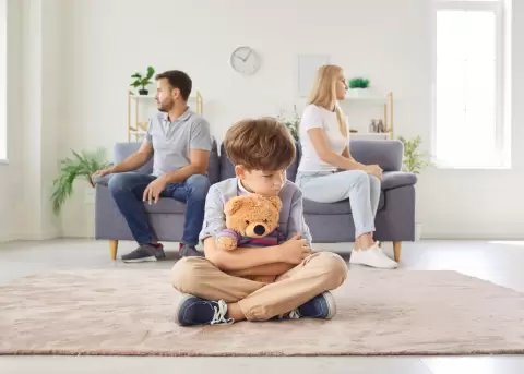 Parejas juntas, sin amor y con hijos de por medio.