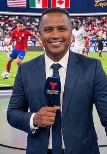Antonio Valencia estar� en el Mundial en una nueva faceta.