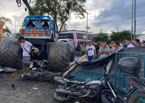Accidente provocado por un 'monster truck' en Popay�n, Colombia.