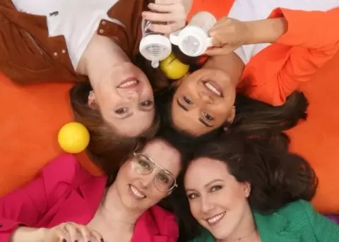 Un podcast que habla sobre la maternidad real, sin filtros.