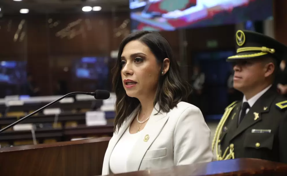 Mercedes Caicedo solicita informe sobre vacantes judiciales y recomendaciones para cubrirlas
