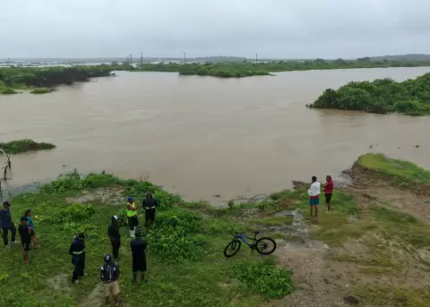 Inundaciones en la localidad de Chanduy en Santa Elena, Ecuador.