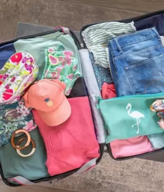 Para tu viaje, procura llevar prendas vers�tiles.