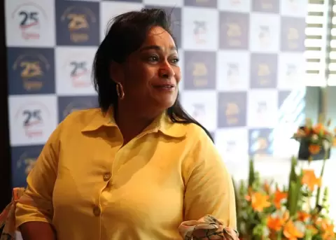 La embajadora de Colombia en Bolivia, Elizabeth Garc�a.