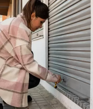 P�rdidas econ�micas tras el toque de queda.