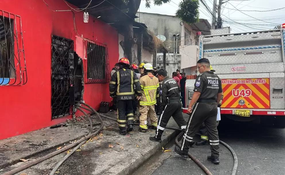 Incendio en Guayaquil deja cinco fallecidos en vivienda al sur de la ciudad