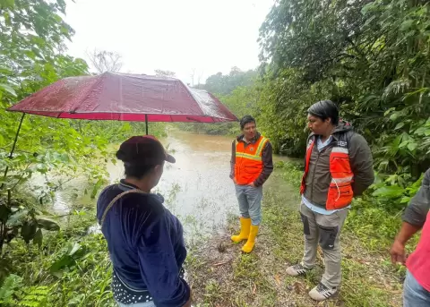 Desbordamiento del r�o Napo provoca alerta en la Amazon�a