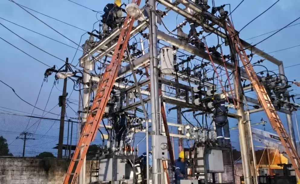 El Gobierno establece precios preferenciales de combustibles para centrales termoel�ctricas