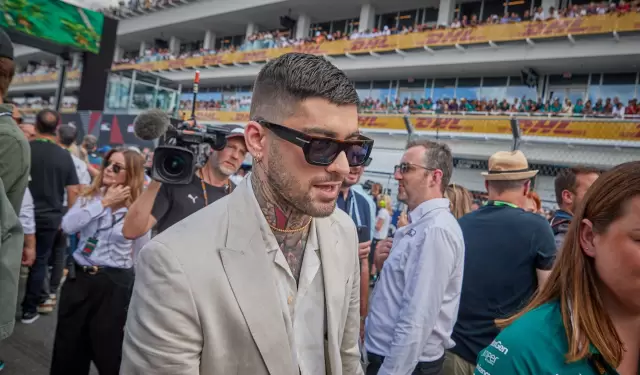 Zayn Malik responde a cr�ticas tras video viral.