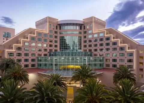 JW Marriott Quito nominado en 6 categor�as de los World Travel Awards 2026.