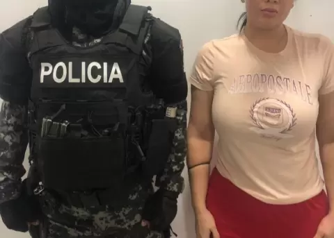 Ver�nica Narcisa Briones Zambrano, pareja sentimental de alias "Fito".