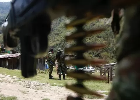 Fotograf�a de archivo de guerrilleros de las disidencias de las FARC (Colombia).