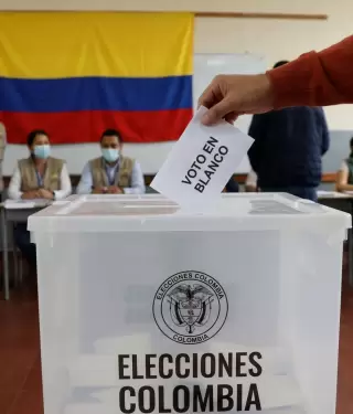 Elecciones en Colombia y c�mo afectan los resultados a Ecuador.