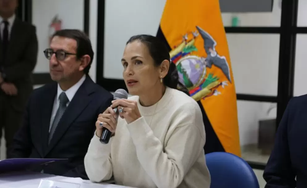 El corre�smo busca llevar a juicio pol�tico a In�s Manzano en un proceso que ser� 'dif�cil' de esquivar, afirma Lenin Barreto