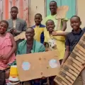 Ni�os bailarines de Uganda apoyan a Ecuador en el Mundial 2026