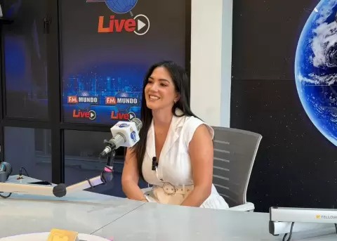 Alejandra Proa�o se suma al equipo de FM Mundo.