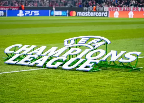 Arrancan los 'playoffs' de la Champions League: horarios y partidos de ida.