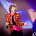 Mick Jagger lamentó no haber conocido a Elvis Presley por seguir el consejo de John Lennon