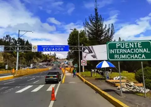 Aduana asegura que operaciones en frontera norte se desarrollan con normalidad.