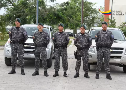 La reforma establece penas de hasta siete a�os de prisi�n para quienes utilicen distintivos de las fuerzas de seguridad con fines delictivos.