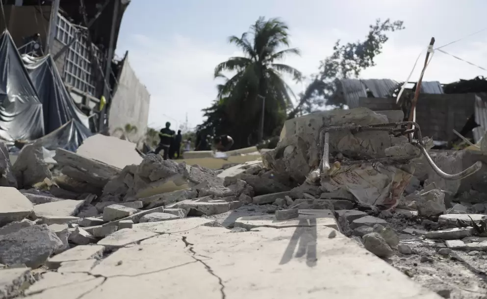 Suben a 55 los muertos por el terremoto de Filipinas mientras buscan a 38 desaparecidos