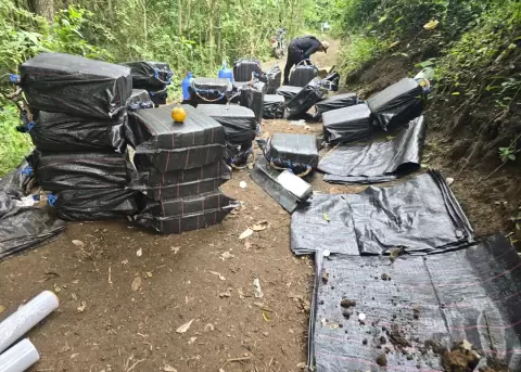 Dos toneladas de coca�na fueron incautadas en Jama, Manab�.