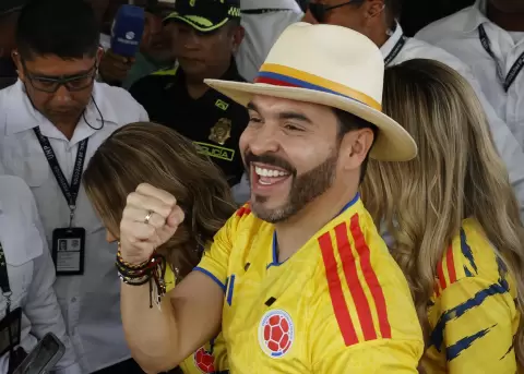 Fotograf�a del candidato a la presidencia de Colombia Abelardo de la Espriella reacciona en Barranquilla (Colombia).