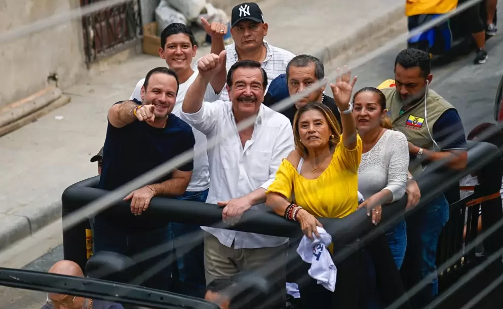 Jorge Acaiturri confirma su salida del Partido Social Cristiano tras alegar 'acuerdos bajo la mesa'