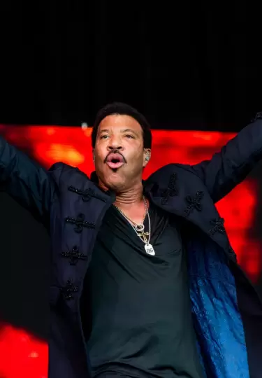 Lionel Richie preocupa por su estado de salud.