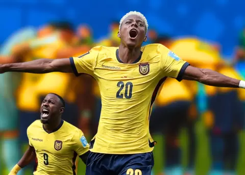 Bernardo Paredes relata la inolvidable fiesta ecuatoriana tras hist�rica victoria mundialista.