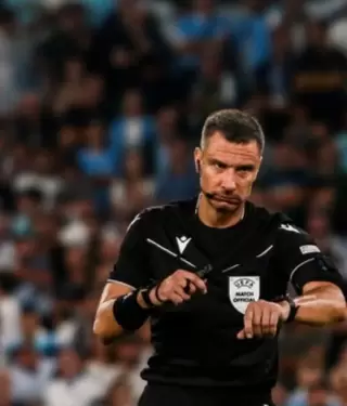 La FIFA ya design� el equipo de arbitraje para el partido entre M�xico y Ecuador.