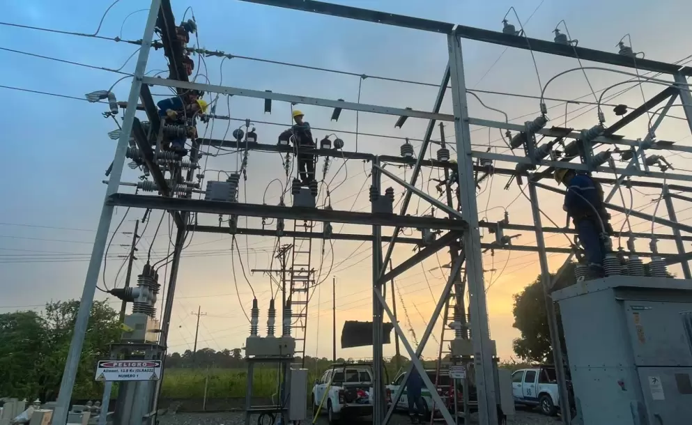 El servicio el�ctrico se restablece en Ecuador; no se realizar�n desconexiones, informa CELEC