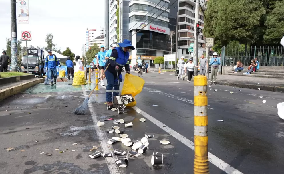 Quito genera m�s de 2.000 toneladas de basura al d�a; EMASEO insta a la colaboraci�n ciudadana para mantener la limpieza y operatividad
