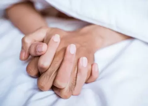 La primera experiencia sexual debe ser con madurez emocional.