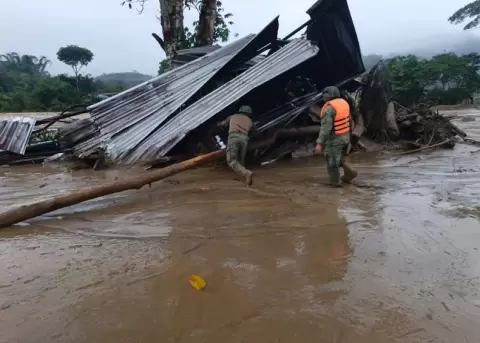 Aluvi�n en la provincia de Zamora Chinchipe.