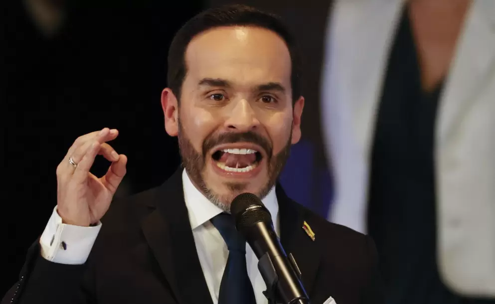 Colombia: De la Espriella ordena suspender proceso de transici�n con el gobierno de Petro